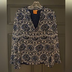 Super cute Tori Burch lightweight navy and white lined tunic size 4